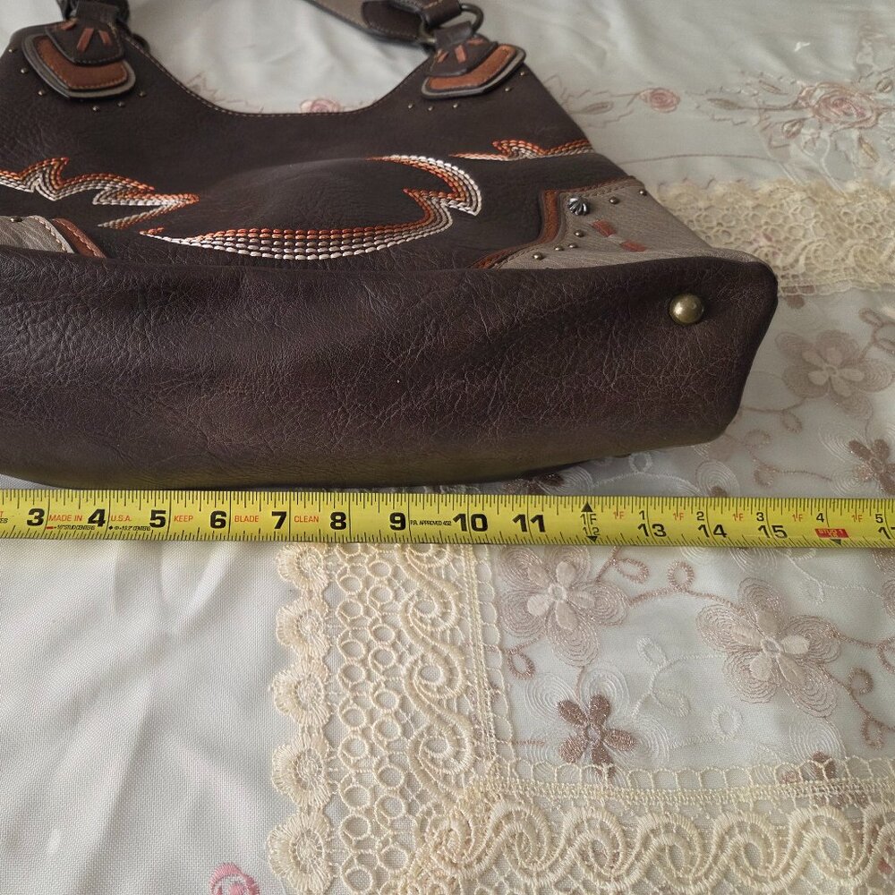 Justine Boho Brown Leather Purse - Picture 13 of 15
